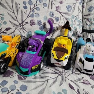 Paw Patrol Cat Pack Vehicle Set COMPLETE, RARE